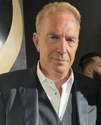 Man stands by wife after infidelity during imprisonment