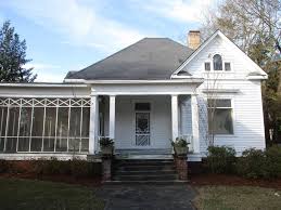 1120 N Main St Hattiesburg Ms 39401 Mls 115845 Zillow Old House Dreams Historic Homes Victorian Homes