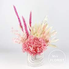 We source the best australian dried flowers and send them to you or your loved one en masse. Pastel Pink Dried Flowers Mrs Florist
