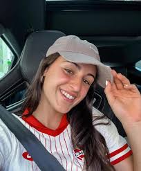 Jana Fernandez and Jessie Fleming