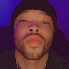 Sterling Mathis (@therealstelo)