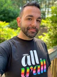 Chris Wyant's Instagram, Twitter & Facebook