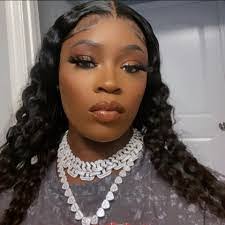 Lashon Moore's Instagram, Twitter & Facebook