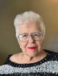 Tracy Horne's Instagram, Twitter & Facebook