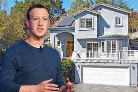 World's youngest billionaire mark zuckerberg owns a house in palo alto which is his first property investment. Inside Mark Zuckerberg S House Of Facebook Old Landlord Spills Secrets Of Time Building Social Media Giant Realestate Com Au