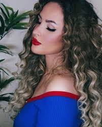 Alana Coburn's Instagram, Twitter & Facebook