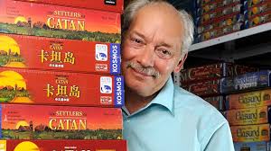 Klaus teuber (born june 25, 1952 1 ) is a german designer of board games. So Lebt Der Erfinder Von Siedler Von Catan