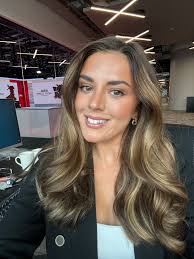 Lily Hewitson's Instagram, Twitter & Facebook