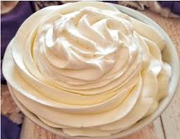 La Ganache Au Chocolat Blanc Et A La Vanille Est Une Preparation A Base De Chocolat Blanc Creme Liquide Entiere Et Vanille Facile Et Rapi En 2020 Recette Creme Chocolat Ganache