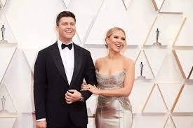 Jun 28, 2021 · scarlett johansson said that colin jost didn't want to read black widow scripts with her. Scarlett Johansson Das Ist Ihr Mann Colin Jost
