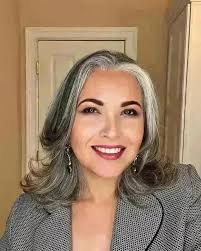 Hola quiero conocerte. Deja mi corazón ❤️ y te escribiré una carta