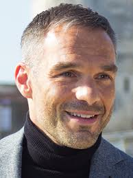 He is an actor, known for profilage (2009), empire of the wolves (2005) and madame le proviseur (1994). Philippe Bas Filmstarts De