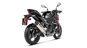 The 2020 kawasaki z400 abs is the youngest of the z series bikes by a few months. Kawasaki Z400 2020 Slip On Line Titanium Akrapovic Motorrad Auspuffanlagen