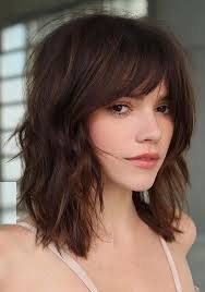 Great for straighter hair types, a long, sweeping side bang can help give your hair a more while everyone's hair grows at a different pace, it's much more noticeable when bangs start to grow out. 20 Different Types Of Bangs To Flatter And Frame Your Face