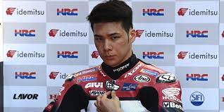 A kindhearted boy, f*cking apologizes after crashing? Schwerer Sturz Von Takaaki Nakagami Habe Schmerzen Am Ganzen Korper
