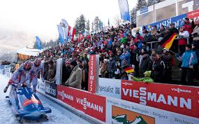 An wintersport ist derzeit nicht zu denken. Lotto Bayern Eisarena Kunsteis Bob Rodelbahn Am Konigssee