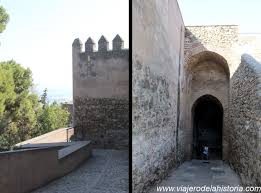 Imagen De Parte Inferior Y Murallas Del Castillo De Gibralfaro Malaga Castillos Fotografias De Viajes