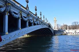 sous les ponts de paris, | Dhelicat