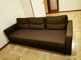 E' progettato per chi vive in piccoli appartamenti e deve ottimizzare ogni centimetro di superficie. Divano Letto 3 Posti Tessuto Ikea Usato Con Vano Contenitore Eur 150 00 Picclick It