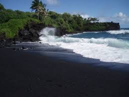 Hawaii S Best Secret Beaches Maui Black Sand Beach Black Sand Beach Beach Sand