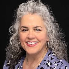 Meredith Ramsey's Instagram, Twitter & Facebook