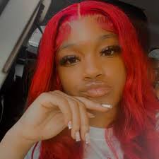 Tyisha Robinson's Instagram, Twitter & Facebook