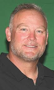 Nicholas Petroff's Instagram, Twitter & Facebook