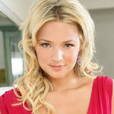 Despite virginie efira's best efforts, this inane comedy from director albert dupontel. Virginie Efira Nachrichten Videos Audios Und Fotos Mediamass