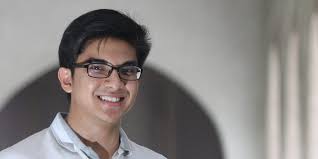 Kempen itu digerakkan sekretariat solidariti rakyat yang juga penganjur himpunan undi18, maklum setiausaha agung penaja parti muda amir abdul hadi dalam satu kenyataan di facebook. Problem With Pejuang Muda Rejections Aliran