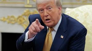 Donald Trump warns Iran that US will 'rescue' protesters