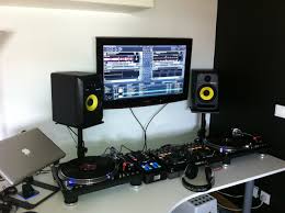 My Currently Dj Setup Vinyl Meets Digital Ftw Dj Room Dj Setup Home Studio Music