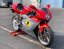 Mv agusta f4 1000 ago is also one of the most searching auto and accelerates 301 km/h. No Reserve 2005 Mv Agusta F4 1000 Iconic Motorbike Auctions