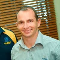 Robbie Bethune's Instagram, Twitter & Facebook