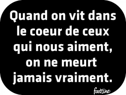 Quand On Vit Dans Le Coeur Proverbes Et Citations Citation Mere Citation