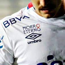 Edinson cavani, el jugador del partido (foto: Club Nacional De Football Camiseta Umbro Home Morro Logo Uruguay Ebay