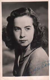 Margaret Barton's Instagram, Twitter & Facebook