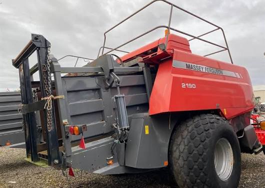 Massey Ferguson MF 2190 Baler