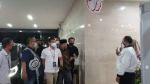 Tim badan reserse kriminal (bareskrim) polri menangkap youtuber muhammad kace alias muhammad kece yang diduga terlibat dalam. W1tktdp1ubgajm