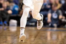 Leonard had an endorsement deal with jordan brand for the better part of his career, but his contract with the company ended on oct. Sneakerwatch Kawhi Leonard Returns In Air Jordan Xxxii Pounding The Rock