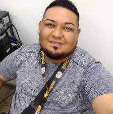 Leobardo Rios's Instagram, Twitter & Facebook