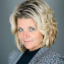 Stacey Sells Lifestyles, Stacey Burch