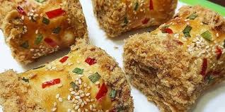 Cara membuat resep roti manis dan empuk masukan kuning telur dan campur dengan tangan hingga rata kemudian air es sedikit demi sedikit sambil diuleni, hentikan penambahannya jika adonan sudah bisa menyatu dan tidak lengket di wadah. Resep Roti Empuk Dan Tidak Berongga Resep Dan Cara Membuat Roti Bagel Yang Empuk Dan Enak 250 Gr Tepung Terigu Cakra 3 Sdm Gula Pasir 1 Butir Telur 110 Ml Air Rosalie Chandler