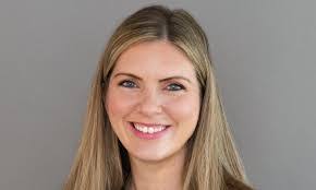 Elaine Marchand's Instagram, Twitter & Facebook