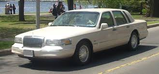 Set an alert to be notified of new listings. File 1995 97 Lincoln Town Car Jpg Wikipedia