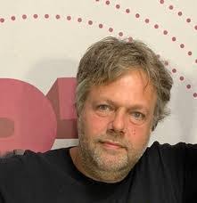 Mike No's Instagram, Twitter & Facebook