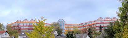 Wohnen in homberg (efze) der aktuelle durchschnittliche quadratmeterpreis für eine wohnung in homberg (efze) liegt bei 5,71 €/m². 3 Zimmer Wohnung Zu Vermieten Melsunger Strasse 12 34576 Homberg Efze Schwalm Eder Kreis Mapio Net