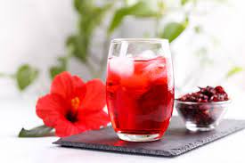 You add all the ingredients in a shaker and put some crushed ice. Jamaica Tea Agua De Jamaica Iced Hibiscus Tea Recipe Smartsexypaleo