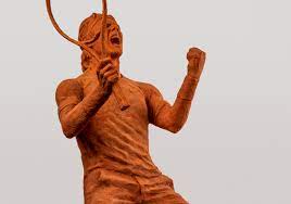 It's just the latest of many artistic renderings of the spanish tennis star. Nike Made A Life Sized Rafael Nadal Statue Made From Red Clay For The Win