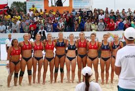 The norwegian women's beach handball team spiked the uniform rules to protest against alleged sexism and are hoping it will lead to lasting change. V Vovpvsowiovm