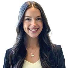 Caroline Chambers's Instagram, Twitter & Facebook